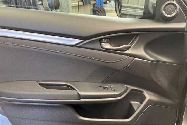 Honda Civic 1.5 VTEC Turbo Sport 5dr 