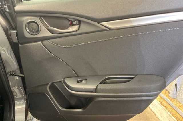 Honda Civic 1.5 VTEC Turbo Sport 5dr 