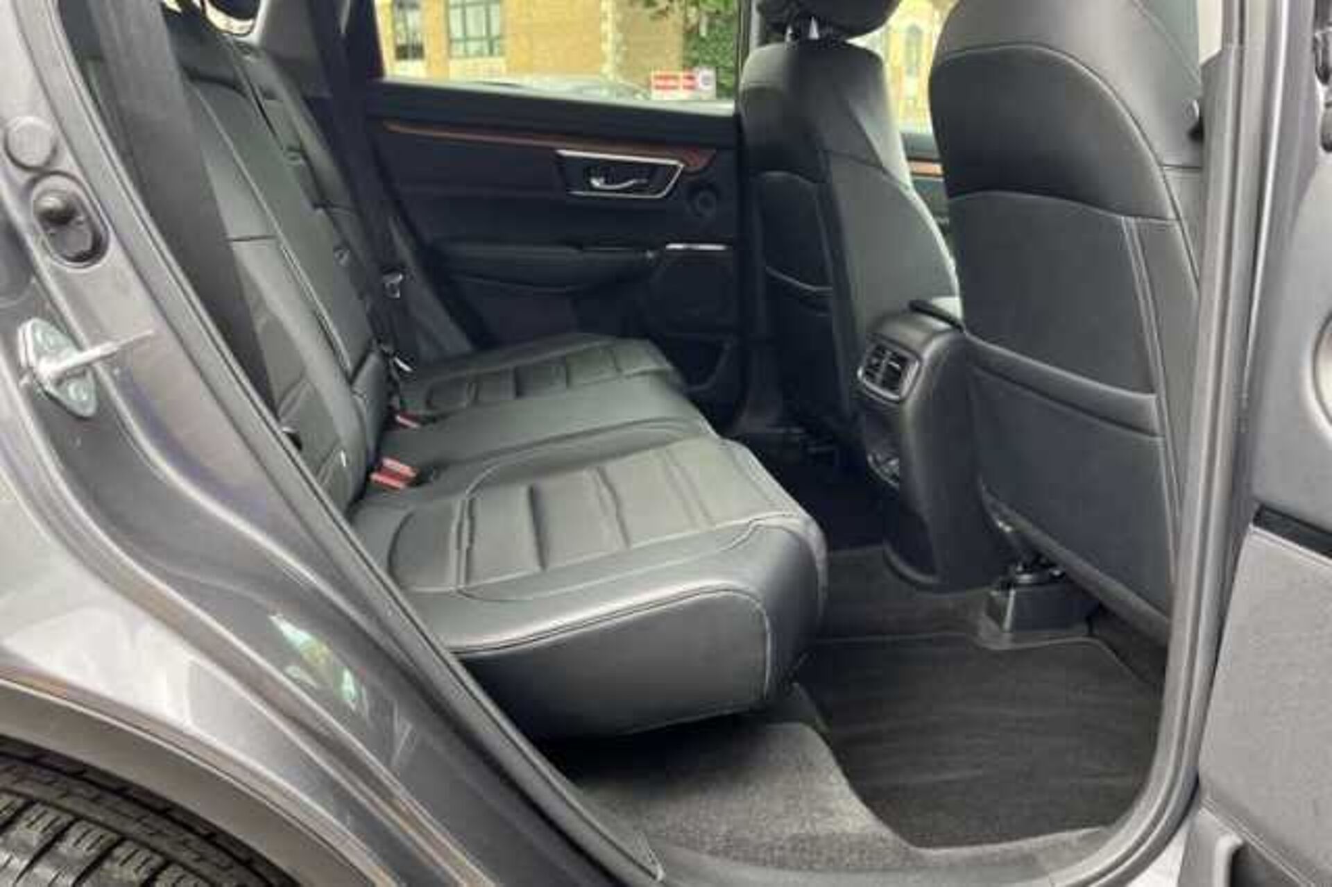 Honda CR-V 1.5 VTEC Turbo SR 5dr CVT 