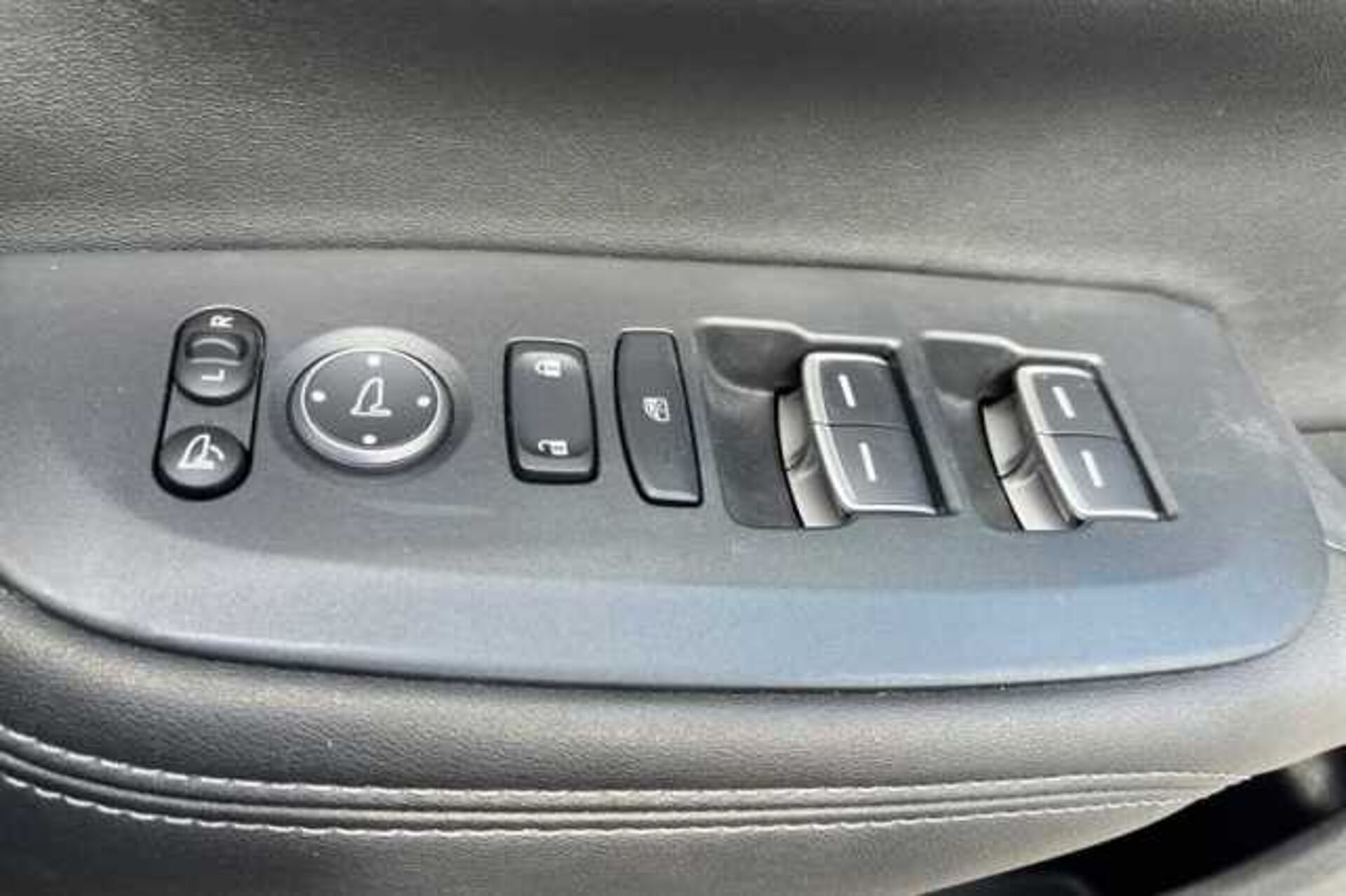 Honda ZR-V e:HEV 2.0 eHEV Advance 5dr CVT 