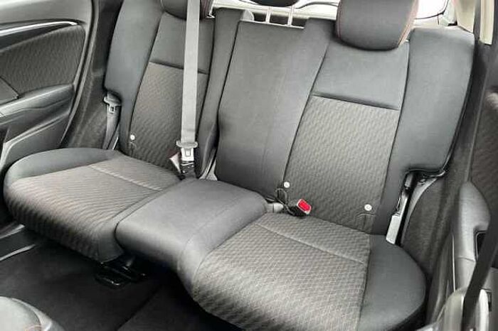 Honda Jazz 1.5 I-VTEC SPORT 5DR 