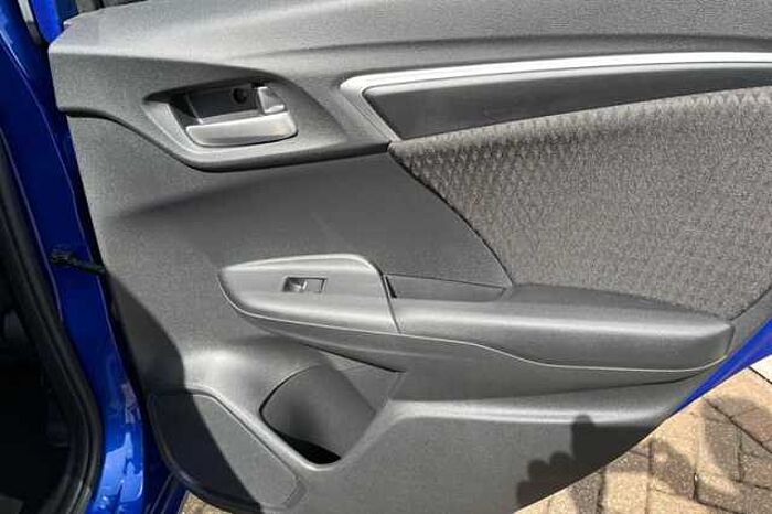 Honda Jazz 1.3 I-VTEC EX NAVI 5DR CVT 