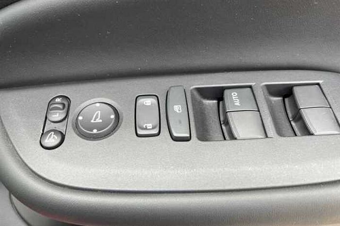 Honda Jazz Hybrid 1.5 i-MMD Hybrid SR 5dr eCVT 