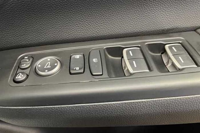 Honda CR-V Hybrid 2.0 eHEV Advance 5dr eCVT 