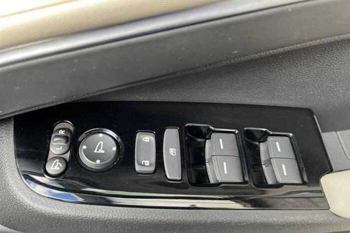 Honda HR-V Hybrid 1.5 eHEV Advance Style 5dr CVT 