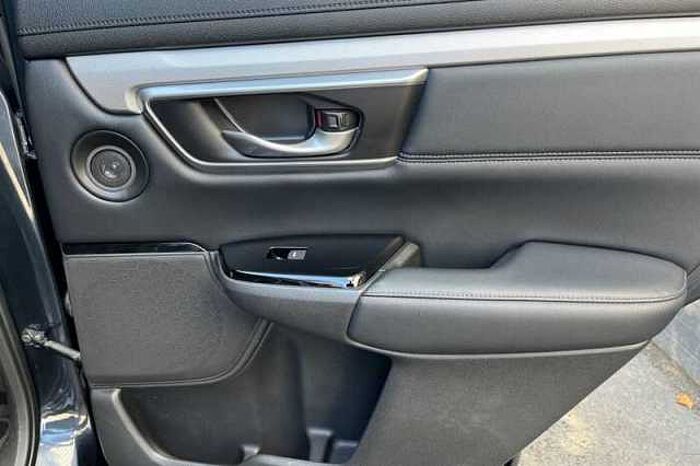 Honda CR-V Hybrid 2.0 i-MMD Hybrid SR 5dr eCVT 